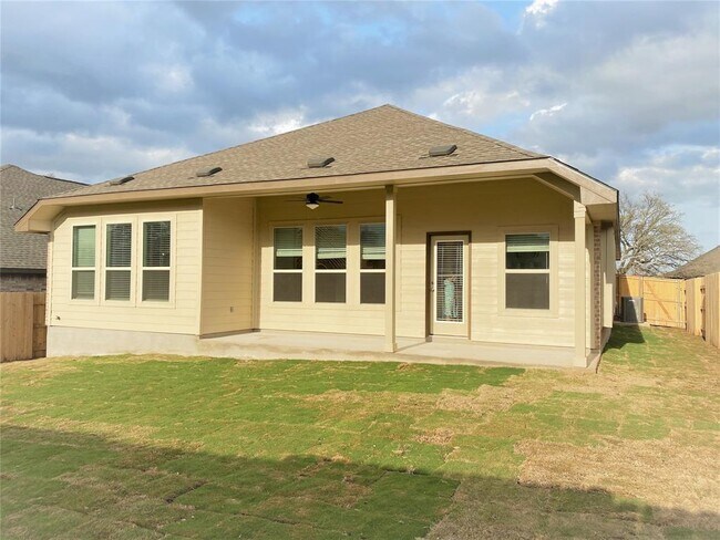 Building Photo - 1309 Terrace View Dr