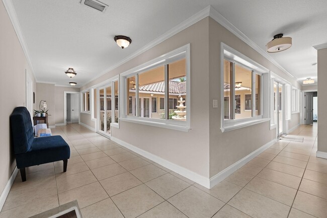 Building Photo - 5701 SW 136th St