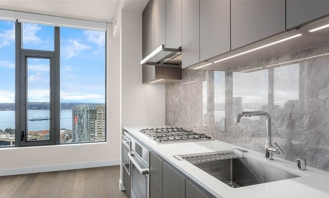 Building Photo - Modern Spire Condo with Space Needle Views in Belltown