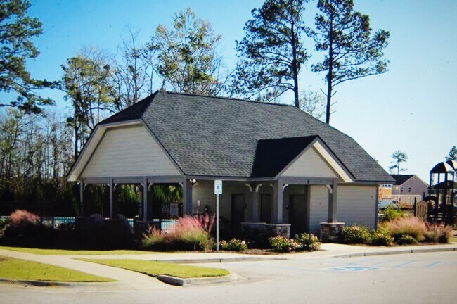 Building Photo - 429 Kingsley View Rd