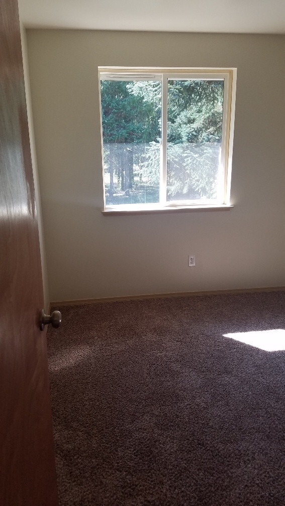 Building Photo - STATUS: UNAVAILABLE; RENTED - R106 $1895  ...