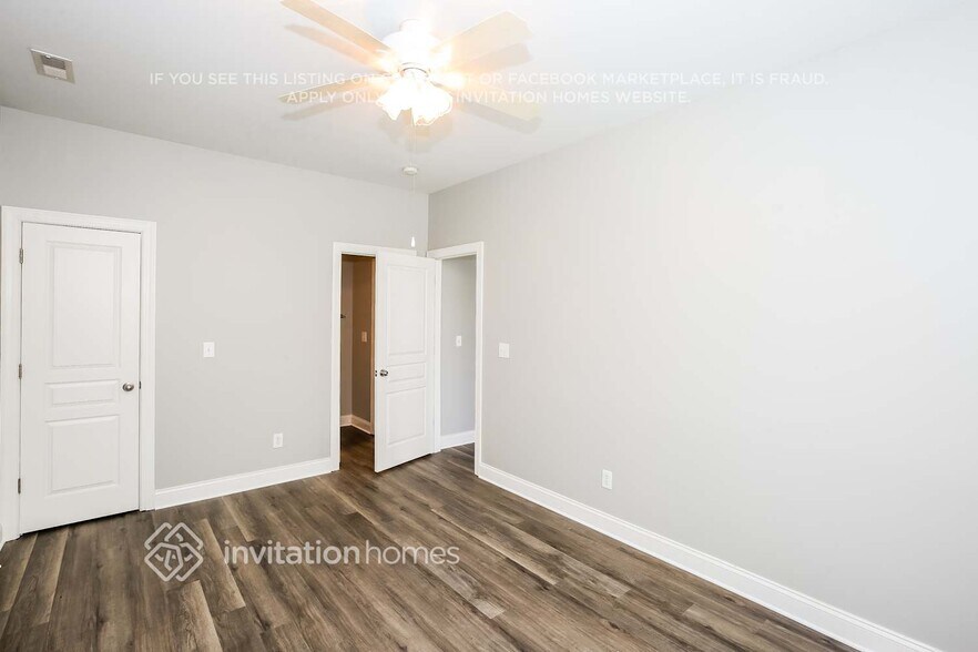 Building Photo - 3024 Connells Point Ave