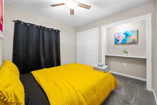 Building Photo - 2504 Ferguson Way