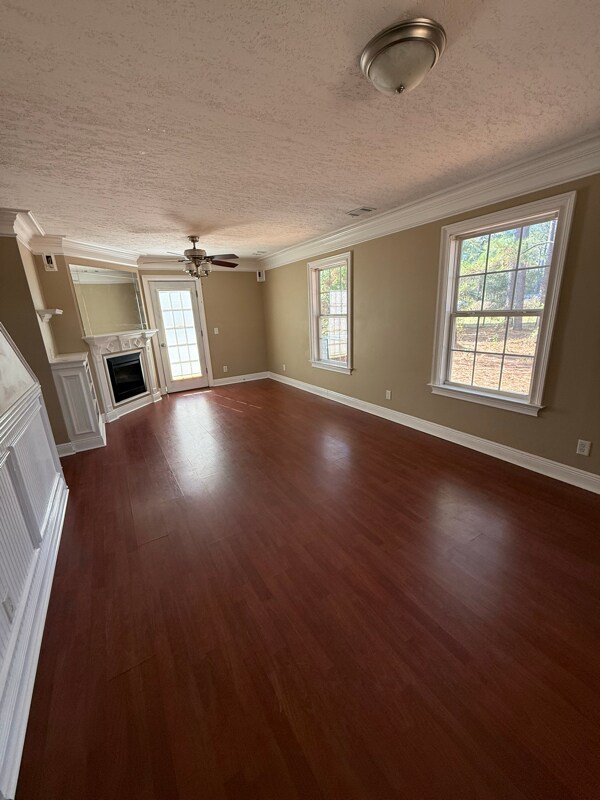 Building Photo - 168 Creekside Manor Rd