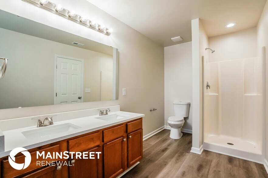 Building Photo - 3405 Mogollon Ct