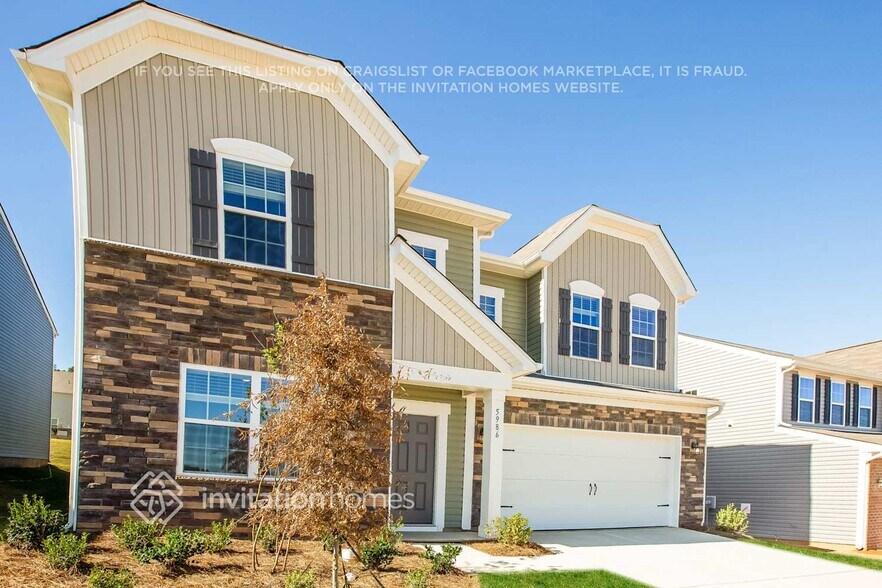 Building Photo - 5986 Oak Br Cir