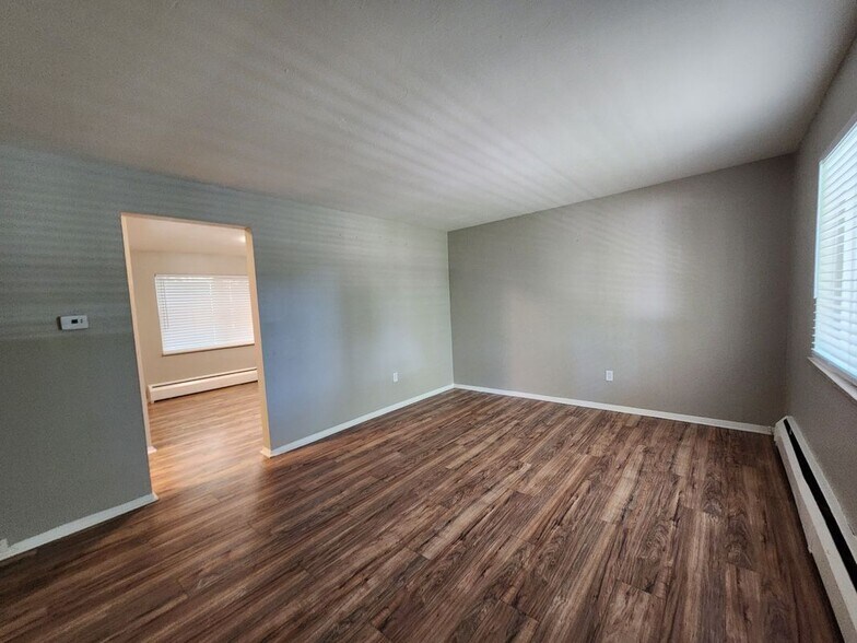 Building Photo - 7095 W 13th Ave