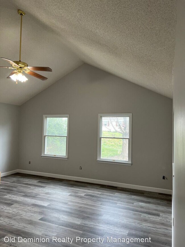 Building Photo - 2 br, 2 bath House - 5B Angler Landing