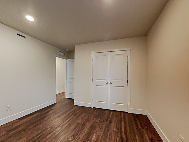 Building Photo - 17612 42nd Avenue Court E