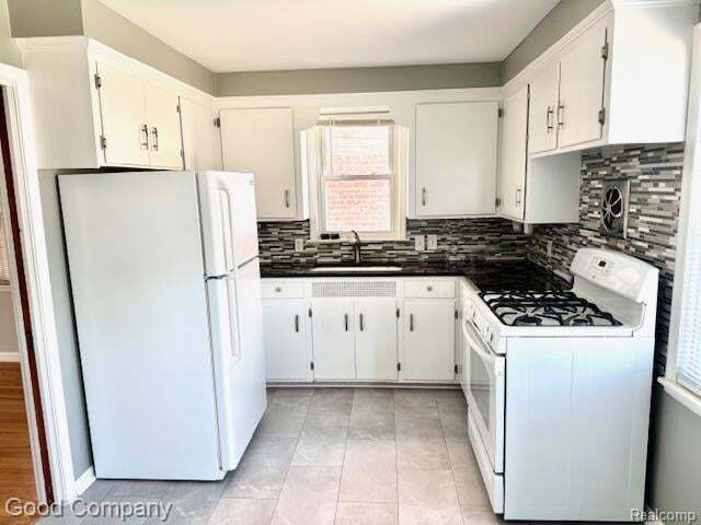 Building Photo - 319 S Pleasant St