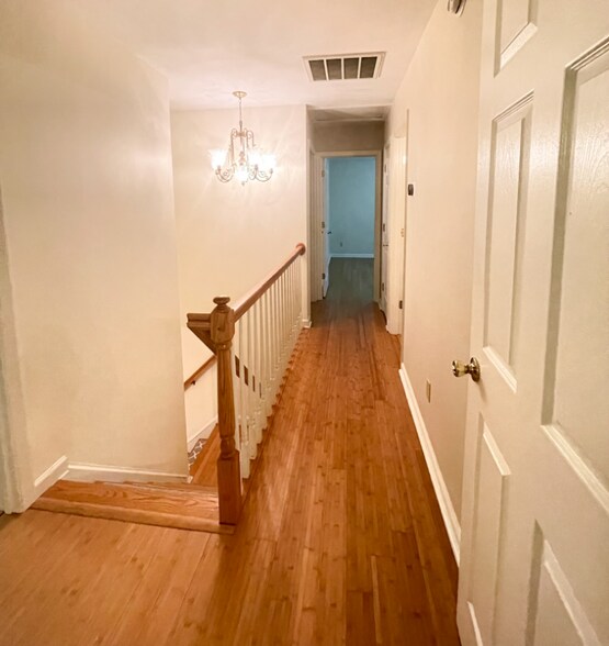 Building Photo - 19295 Briar Patch Dr