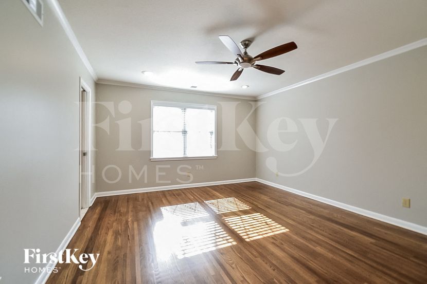 Building Photo - 1769 Great Oaks Cove