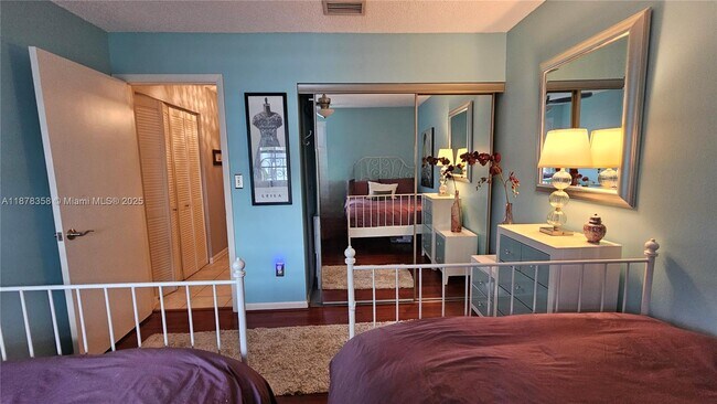 Building Photo - 3544 Magellan Cir