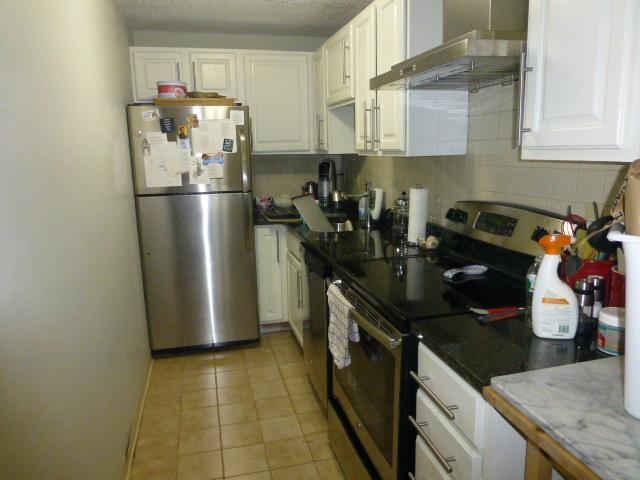 Building Photo - 14 Murdock St