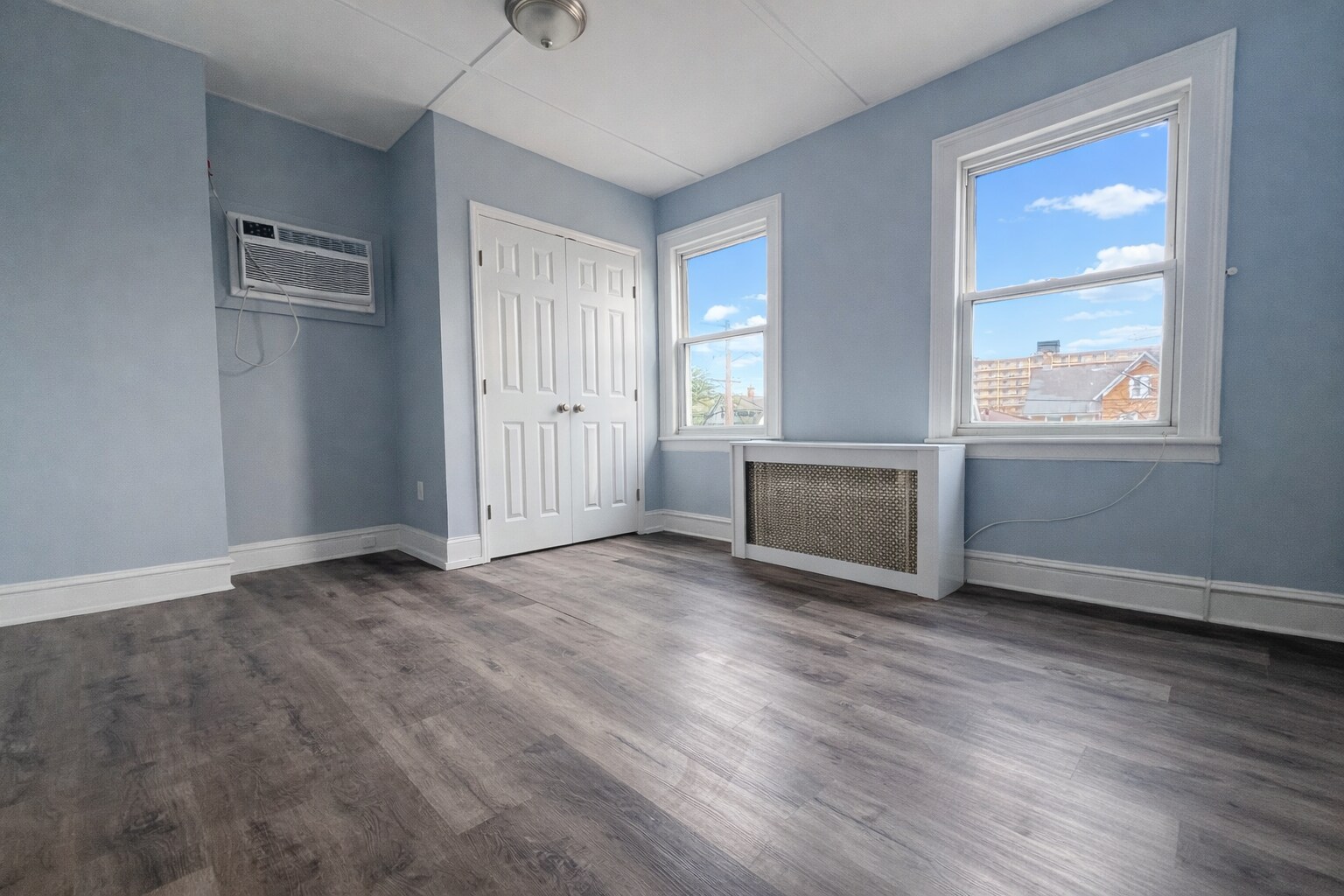 1st bedroom - 23 Rector Pl