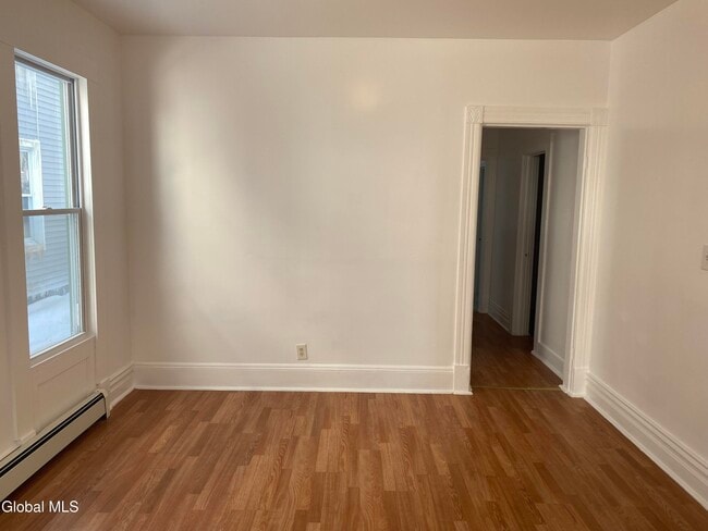 Building Photo - 407 Victory Ave