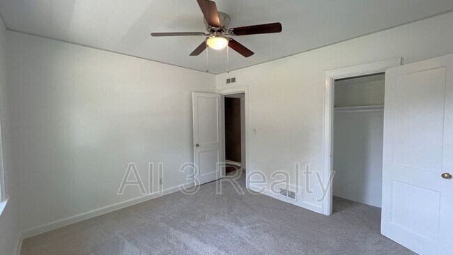 Building Photo - 3505 Pelzer Ave