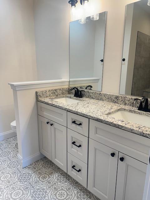 Building Photo - 1925 Cypress Ln