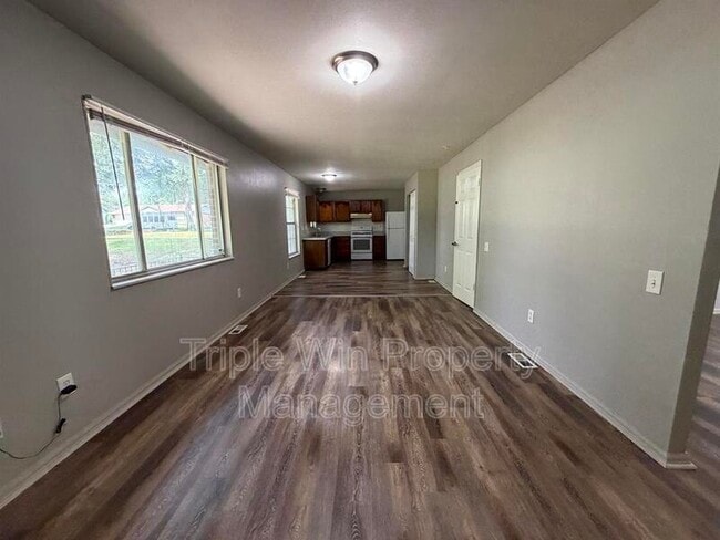 Building Photo - 11841 Del Rosa Way