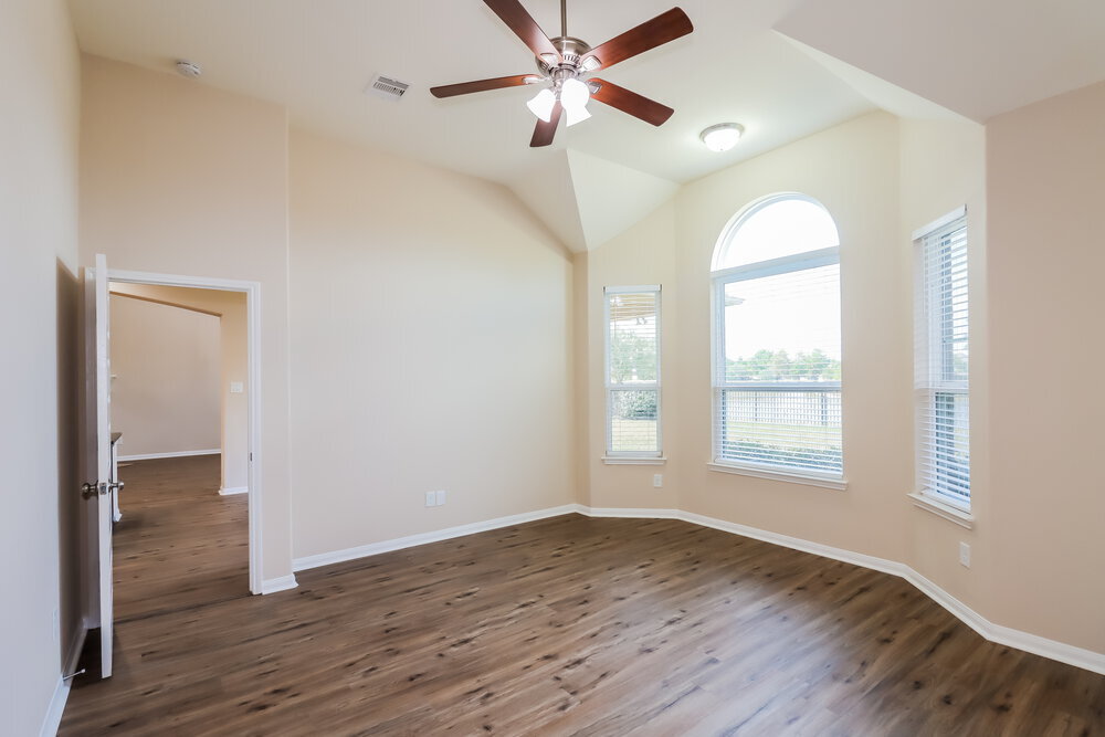 Building Photo - 6934 Jenny Lake Dr