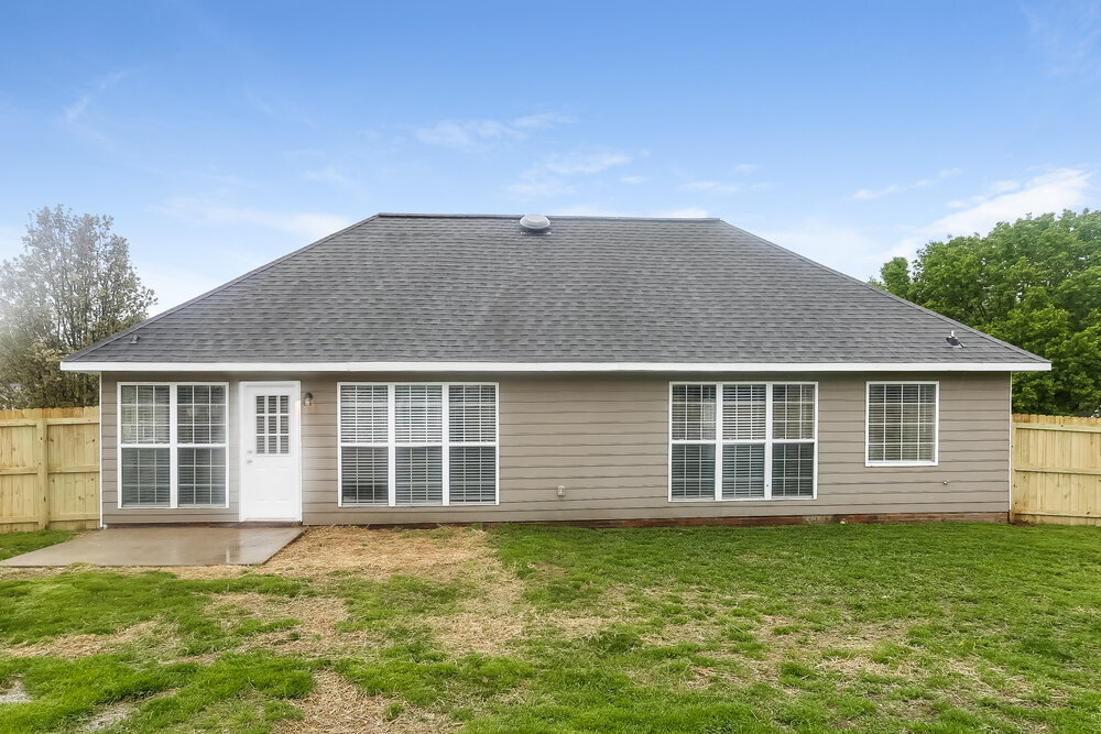 Building Photo - 4659 Falcon Chase Dr SW