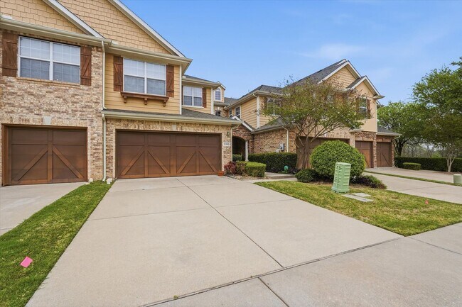 Building Photo - Beautiful 3-Bedroom, 2.5-Bath Townhouse in Plano ISD