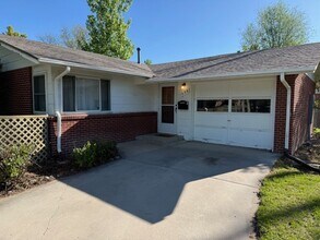 Building Photo - Close to CSU 4 Bed!