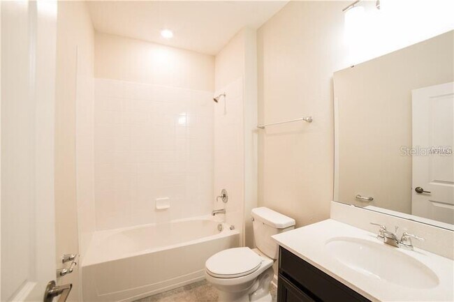 Building Photo - 1225 Payne Stewart Dr