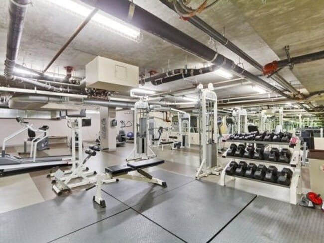 Building Photo - 1150 J St