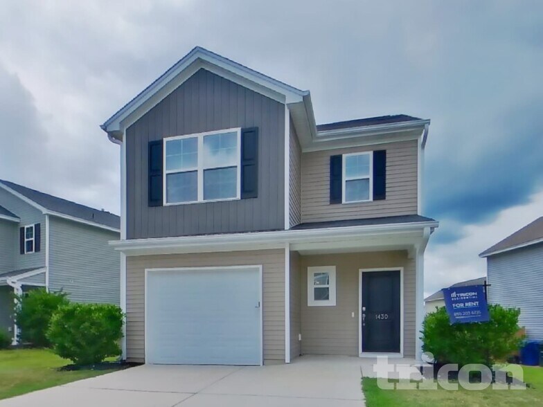 Building Photo - 1430 Sandra Dr