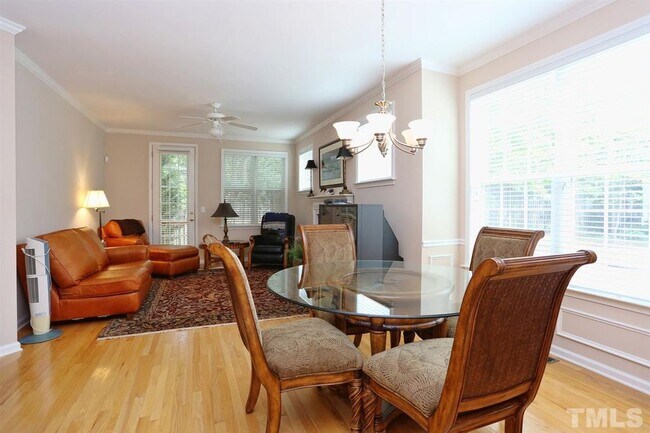 Building Photo - 46 Scottish Ln