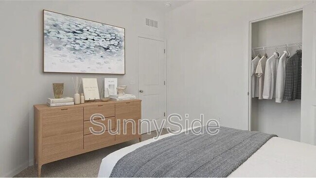 Building Photo - 2939 Maloof Dr