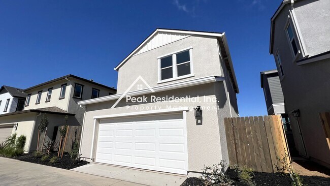 Building Photo - New Elk Grove 3bd/2.5ba Home near Big Horn...