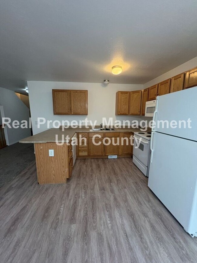 Building Photo - 2889 N Bridalwood Loop