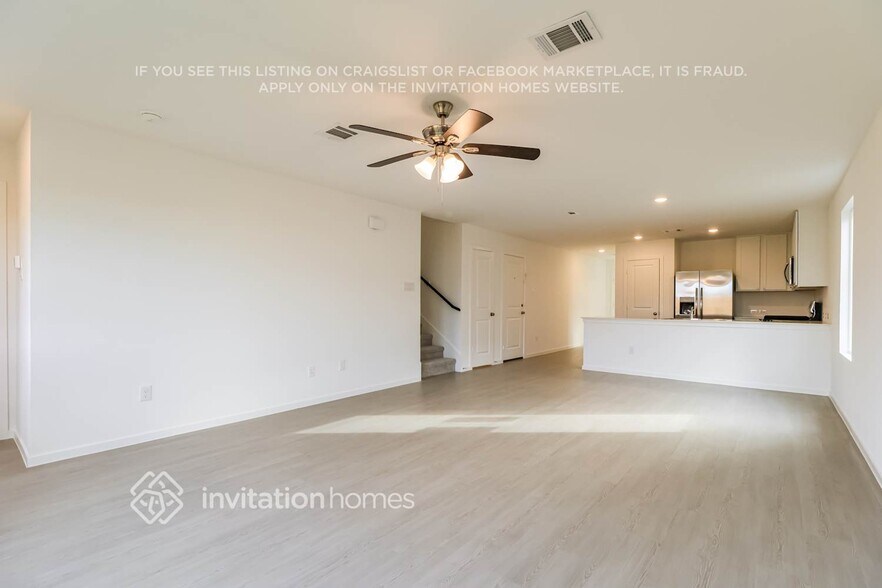 Building Photo - 16488 Blossom Grv Dr