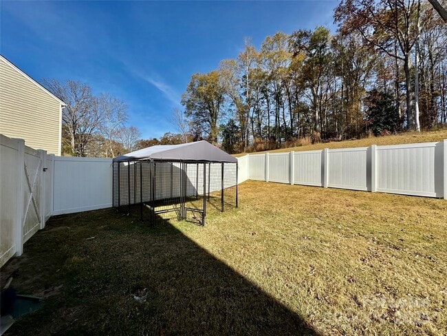 Building Photo - 1210 Leno Ln