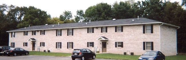 Building Photo - Lindenwood Apartments