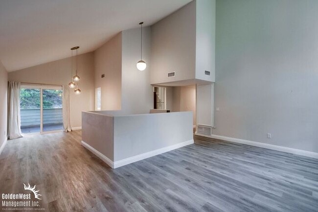 Building Photo - Stylish 3Bdm 2Ba Unfurnished Home in Missi...