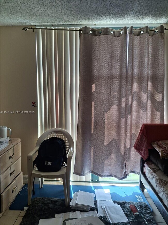 Building Photo - 2055 SW 122nd Ave