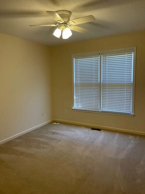 Building Photo - 381 Etowah Dr
