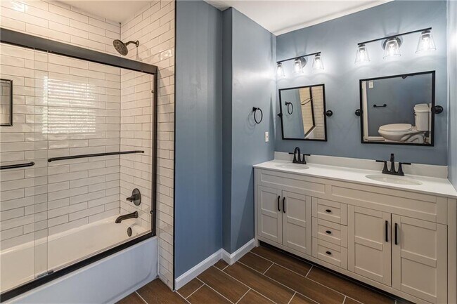 Building Photo - 4571 Huntridge Dr