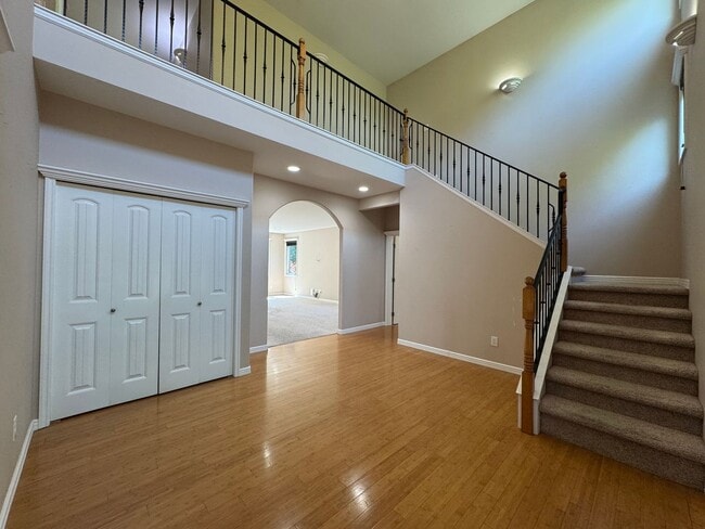 Building Photo - 4467 Castlerock Dr