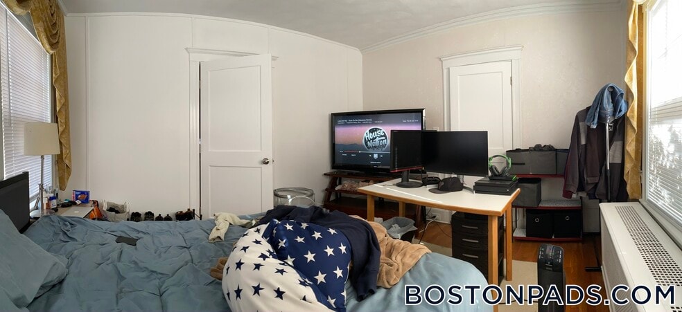 Building Photo - 200 Commonwealth Ave