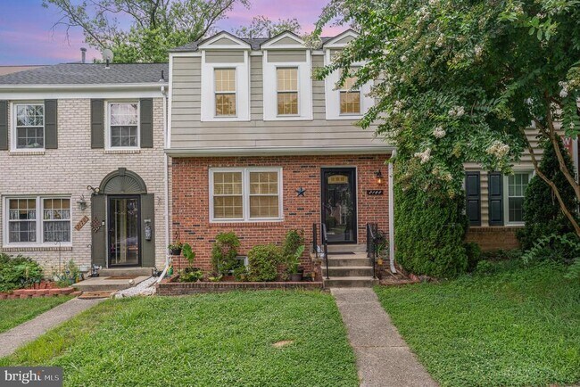 Building Photo - 2168 Mayflower Dr
