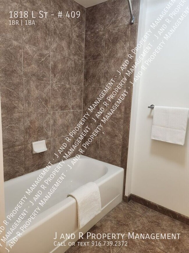 Building Photo - 1818 L St