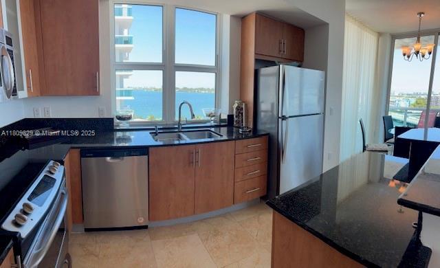 Building Photo - 7900 Harbor Island Dr