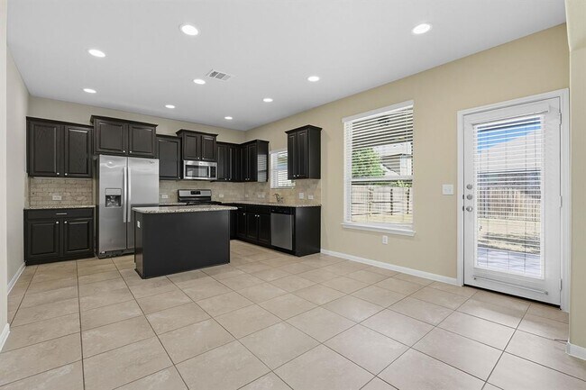 Building Photo - 2412 Republic Trails