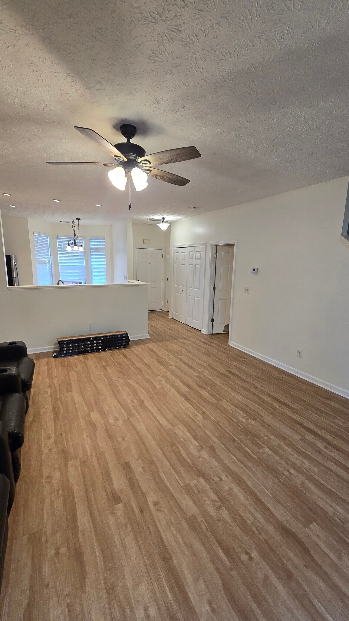 NEW Flooring: scratch-resistant luxury vinyl plank (LVP) flooring installed - 46 Timber Ridge Dr