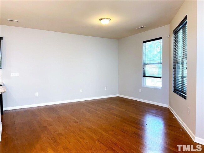 Building Photo - End Unit 3 Bedroom Townhome Morrisville RD...