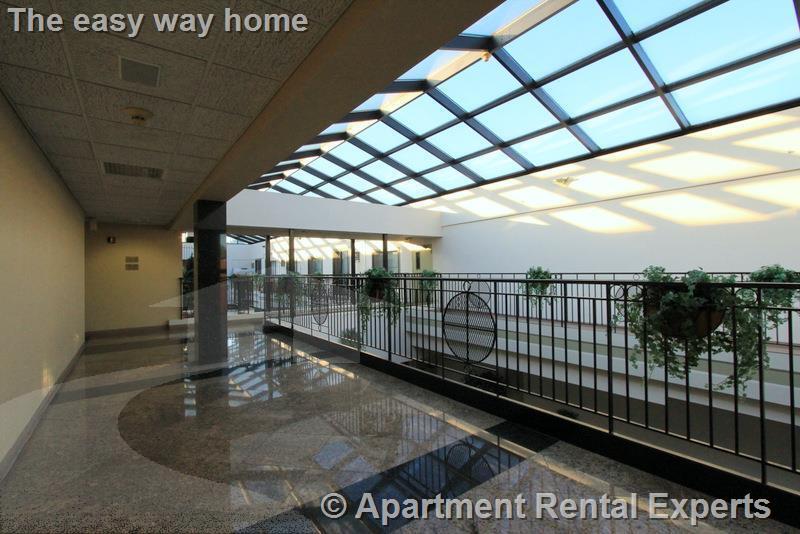 Building Photo - 373 Highland Ave